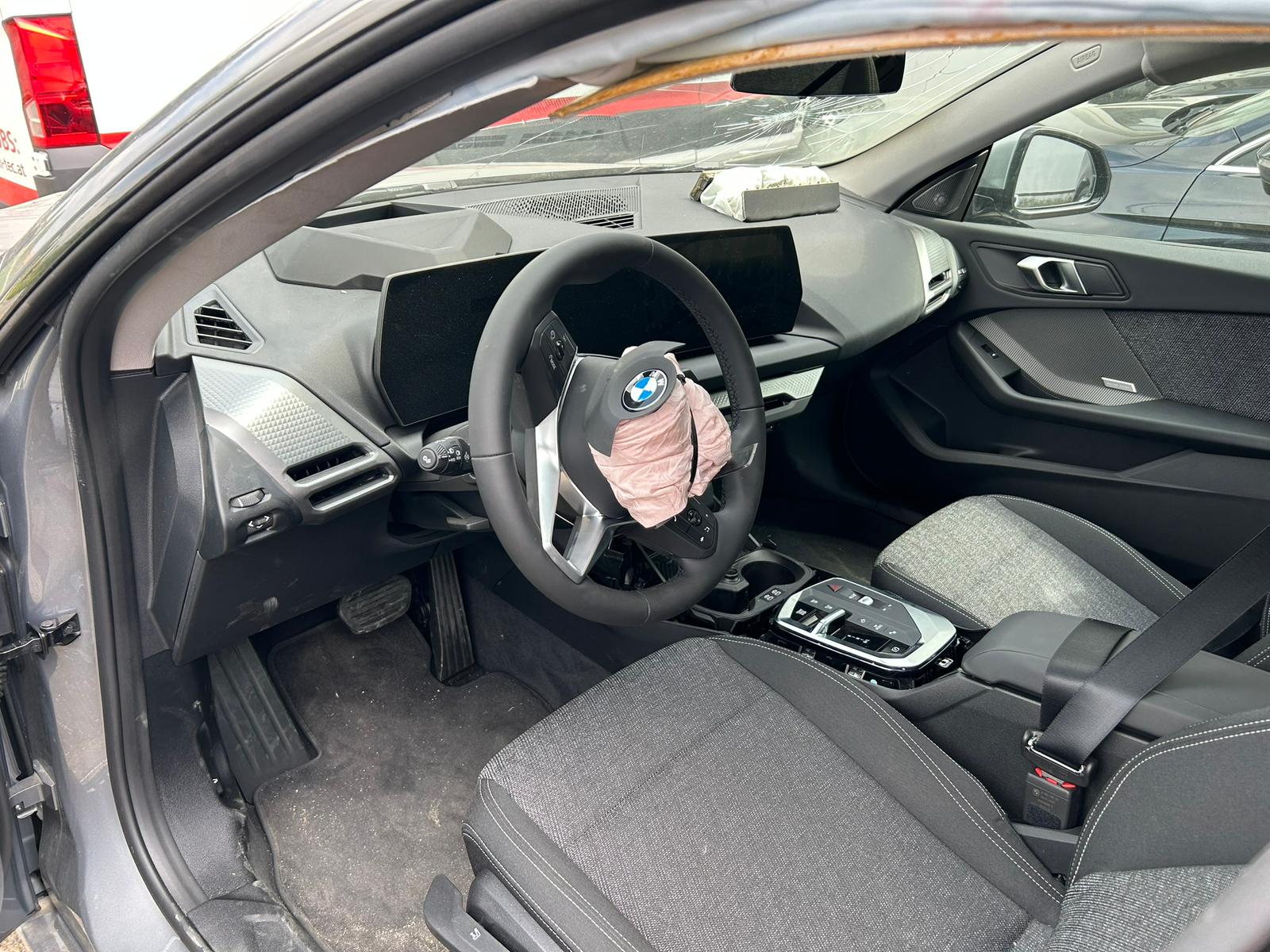 BMW 220i 2025 - reparacija 2